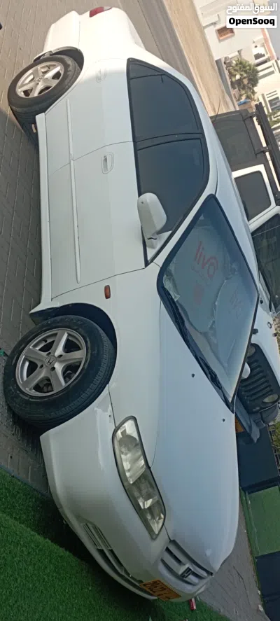 هوندا اكورد LX 4