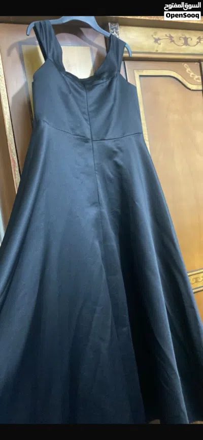 مجموعة فساتين للبيع 4