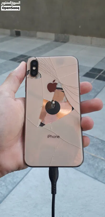 أيفون XS بسعر حرق عينك ع الوصف 2