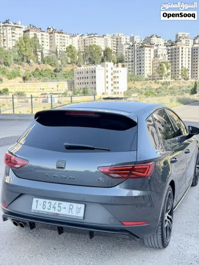 سيات ليون FR 4