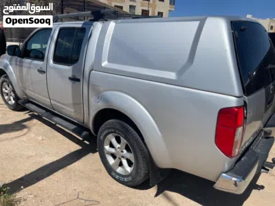 Nissan Navara LE 2