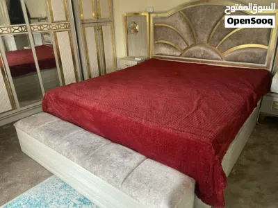 غرفة نوم غير مستخدمة مع فرشة 3
