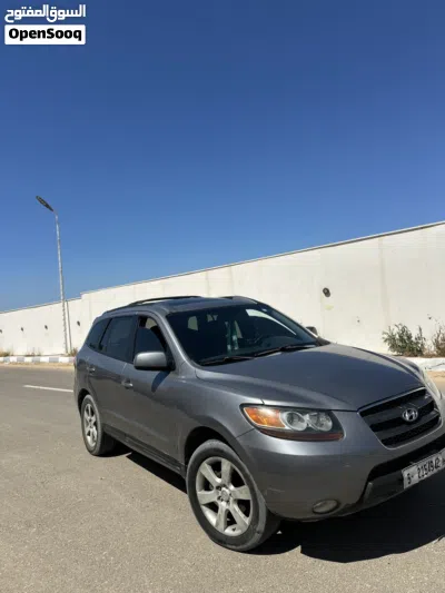 Hyundai Santa Fe GL 4