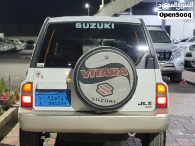 Suzuki Grand Vitara JLX 4
