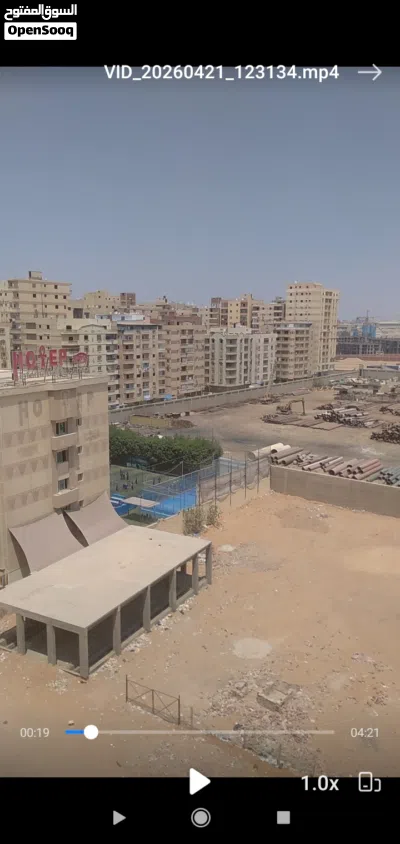 شقه للبيع ملك بمدينه العبور 4