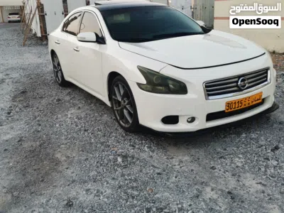 Nissan Maxima S 2