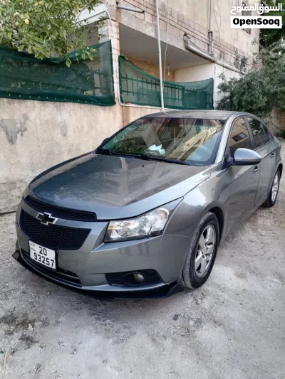 Chevrolet Cruze LS 3