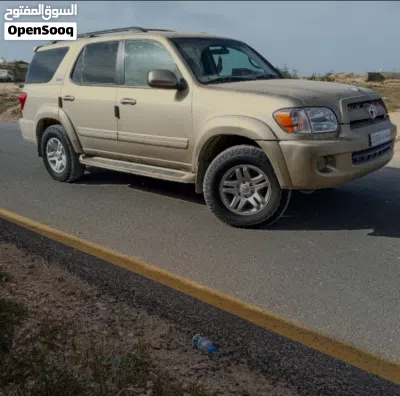 تويوتا سيكويا SR 5 2