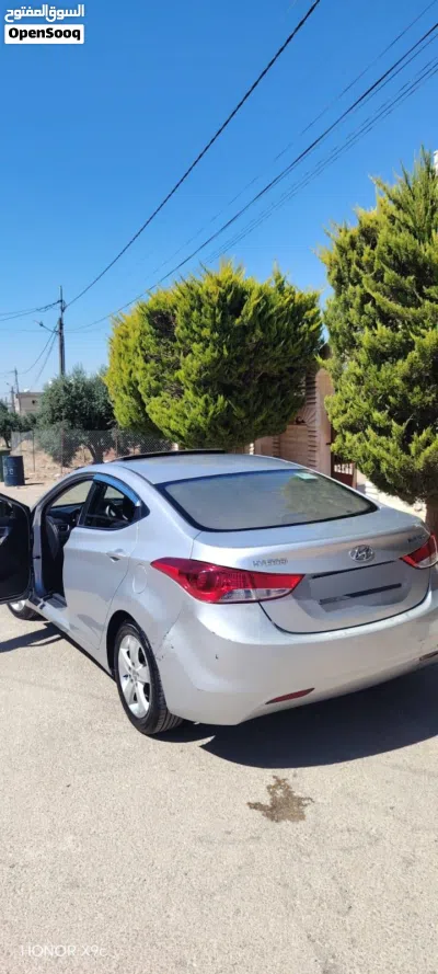 هيونداي النترا SE 4