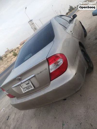 تويوتا كامري LE 2