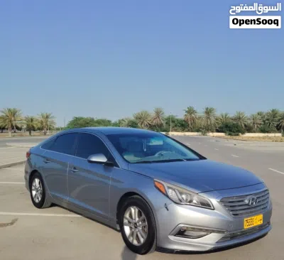 Hyundai Sonata SE 3