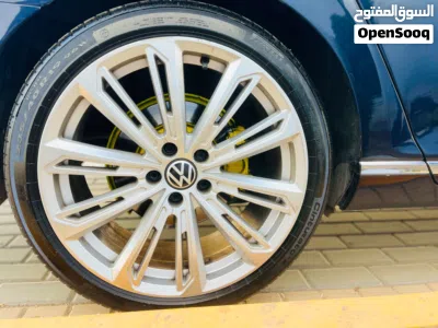 Volkswagen Passat R-Line 4