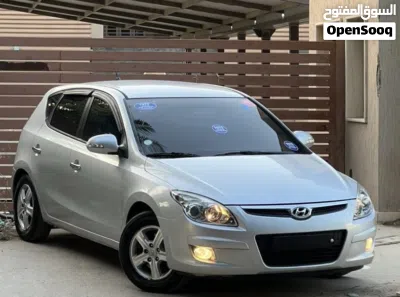 Hyundai i30 Standard 2