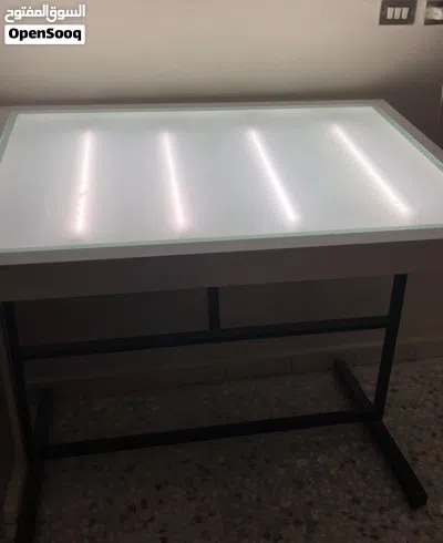 مرسم وطاولة شف للاغراض الهندسية 2