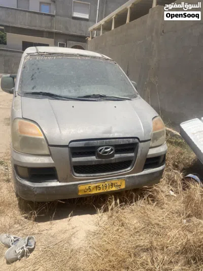 Hyundai H1 GL Plus 4