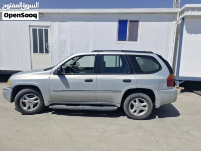 GMC Envoy Standard 3