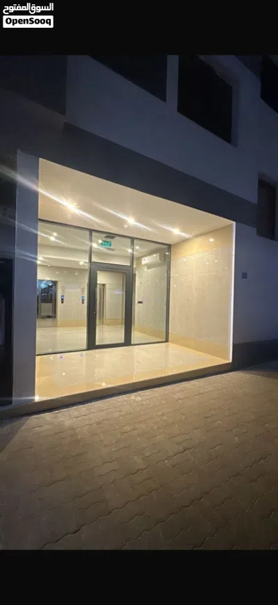 شقة مؤجرة للبيع عمر البناء اقل من سنتين 2