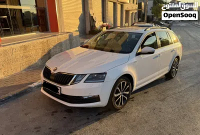 Skoda Octavia Standard 2