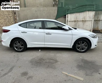 Hyundai Elantra GLS 3