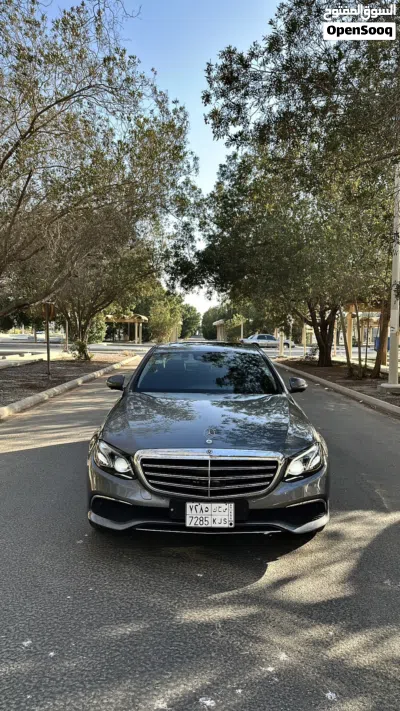 مرسيدس بنز الفئة-E E 300 3
