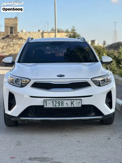 كيا ستونيك GT-Line 3