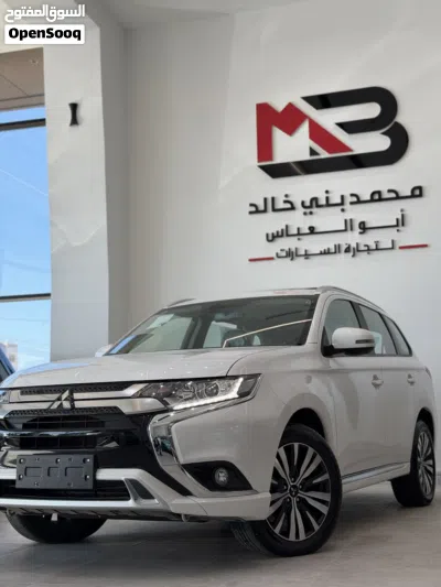 Mitsubishi Outlander GLX 2