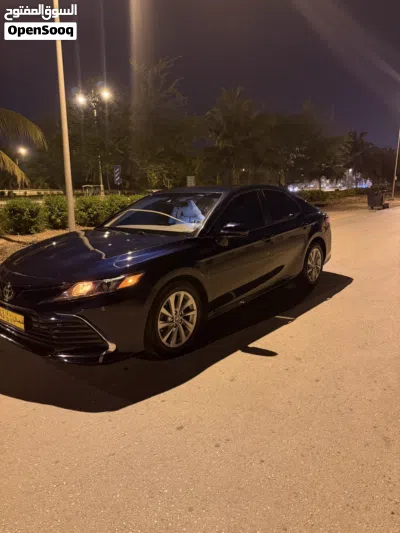 Toyota Camry LE 2