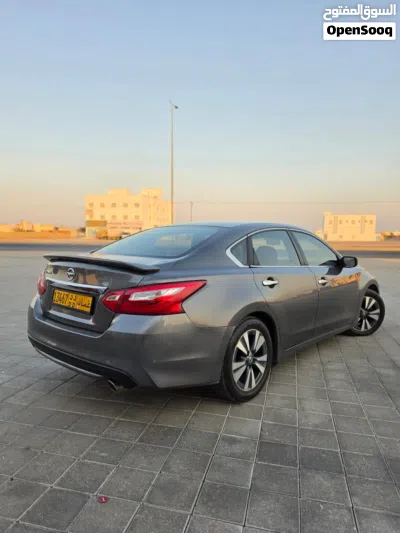 Nissan Altima S 3