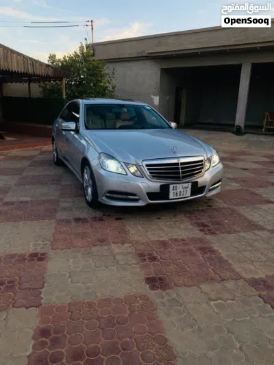 Mercedes Benz E-Class E 200 4