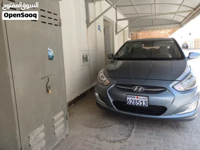 Hyundai Accent Standard 4