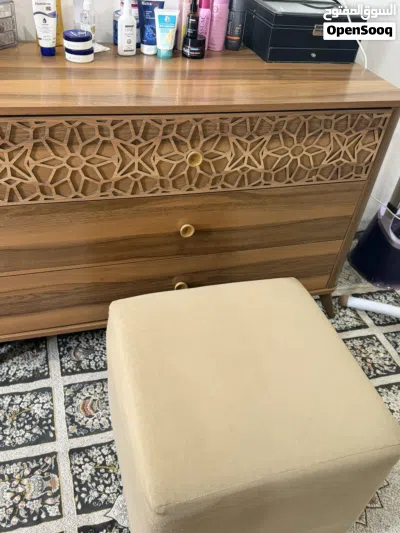 للبيع اثاث وميز طعام 3