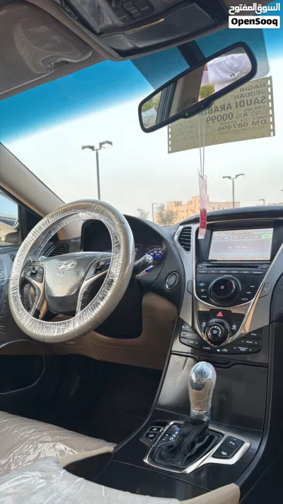 Hyundai Azera Standard 2