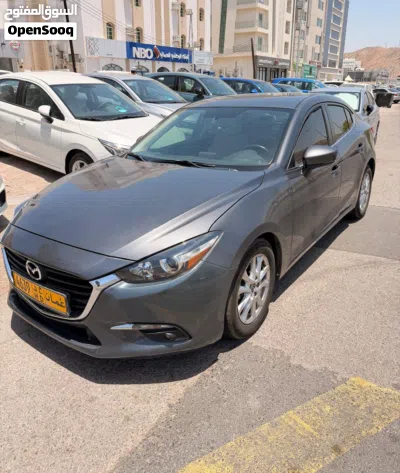 Mazda 3 Standard 4