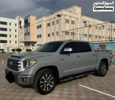 Toyota Tundra Limited 3