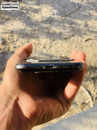 مغير مرشه خليفه بس بليزر مش مفتوح التلفون 3