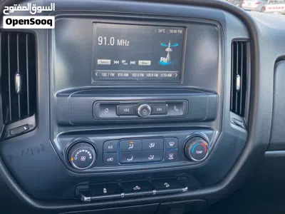 Chevrolet Silverado Standard 4