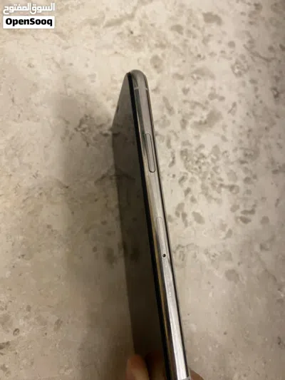 ايفون11 بيج للبيع 4