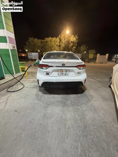 تويوتا كورولا Hybrid 3