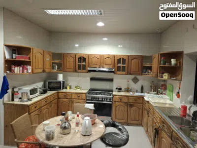 مطبخ خشب طبيعي النوع الممتاز 2