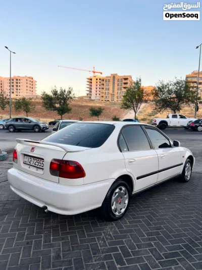 Honda Civic Standard 3