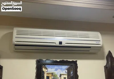 مكيف بحالة ممتازة 2