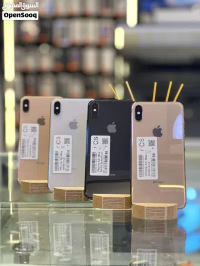 متوفر ايفونات XSMAX اصلي جيجا 64 و 256 متوفر توصيل وهدية كفر ولزقه وشاحن الاصلي 4