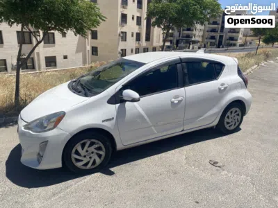 تويوتا بريوس Prius C 2