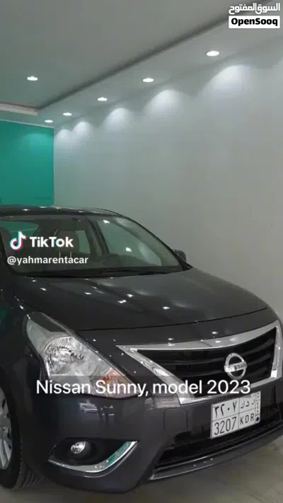 Nissan Sunny Standard 4