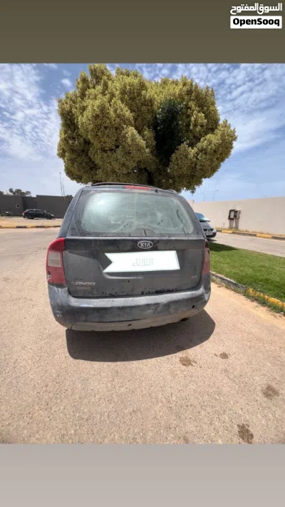 كيا روندو 3