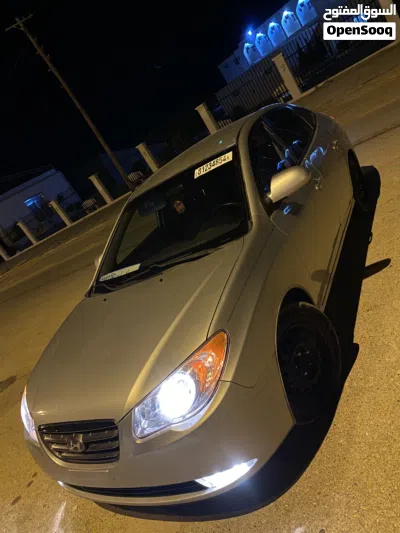 Hyundai Elantra GL 4