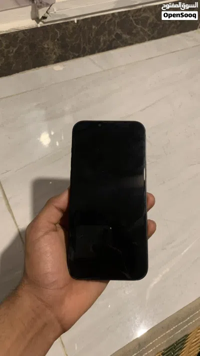ايفون 14 بلس 3