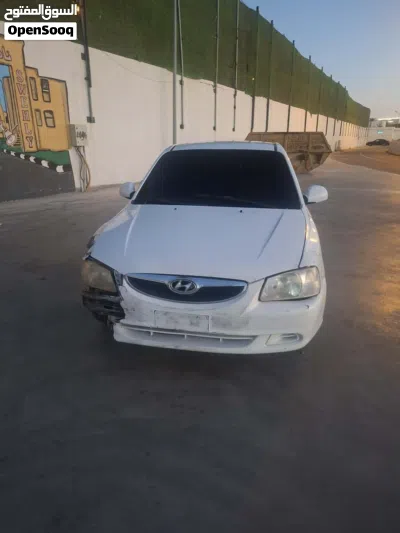 Hyundai Verna Standard 4