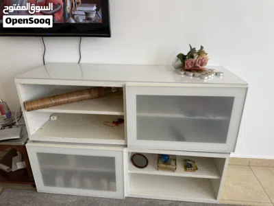 تلفاز32 مع طاوله 3