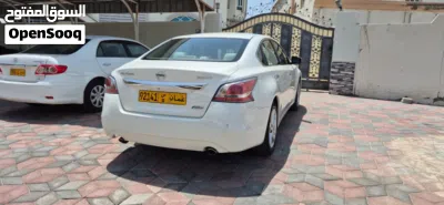 Nissan Altima SR 2